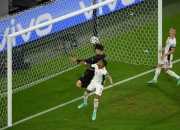 雷火电竞app-中东球队惊险晋级，夺取胜利