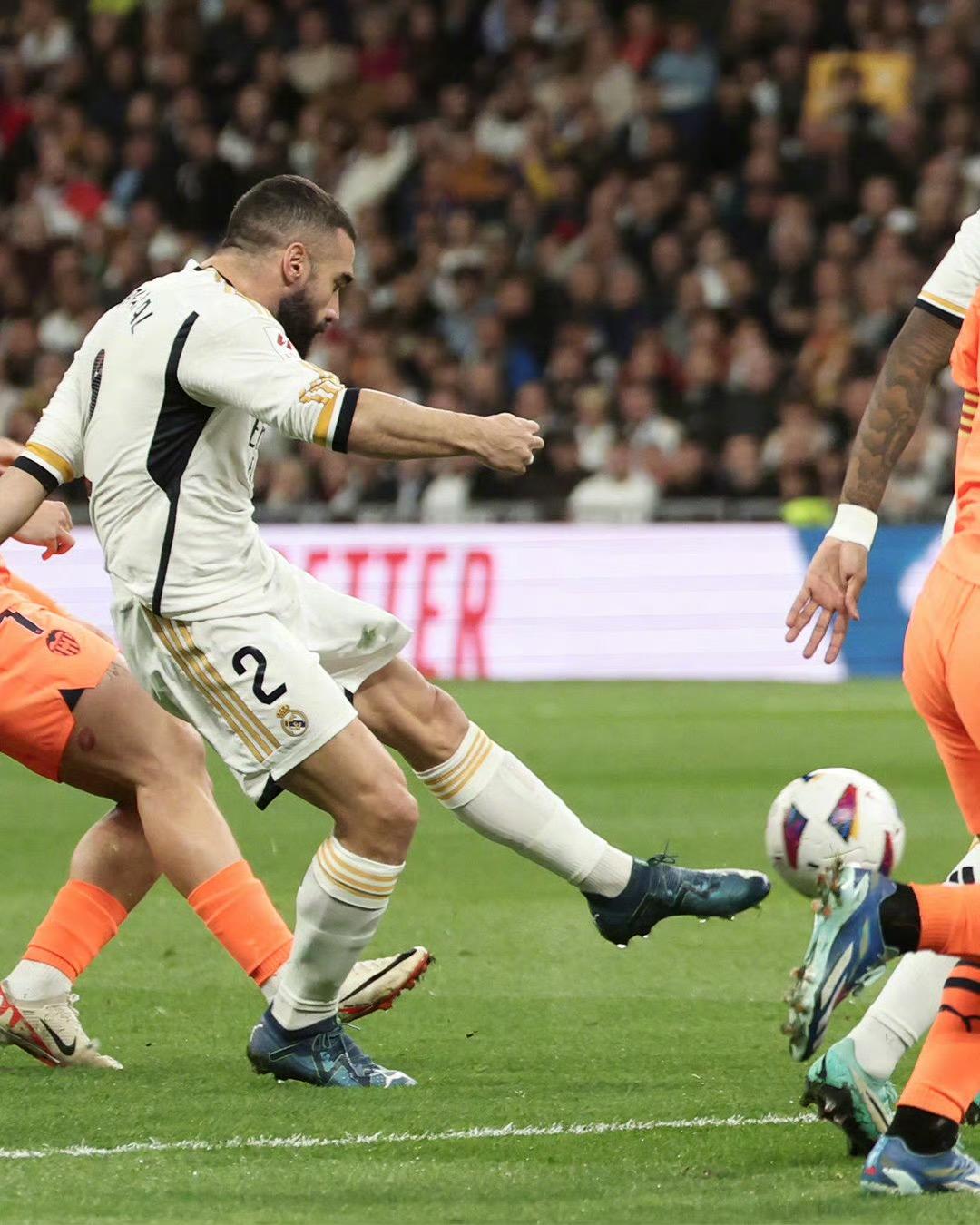 里昂绝杀皇马,孙兴慜梅开二度世界杯 里昂绝杀皇马,孙兴慜梅开二度世界杯